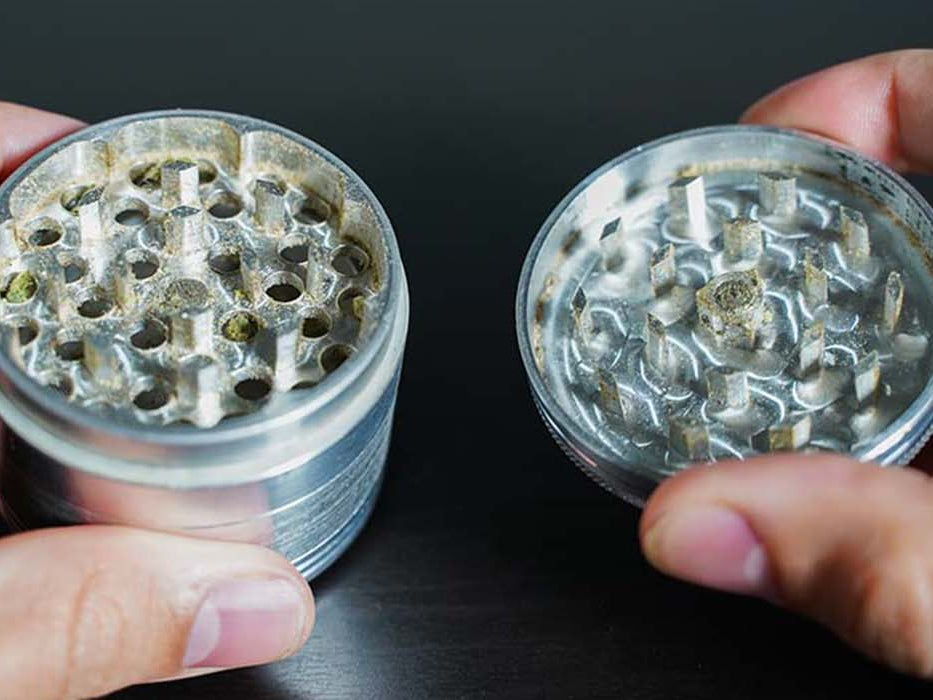 using a grinder for weed